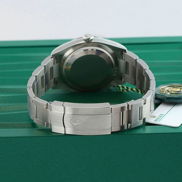 Rolex Oyster Perpetual 126000